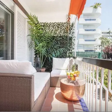 Pure Palm Springs Apartman Sitges